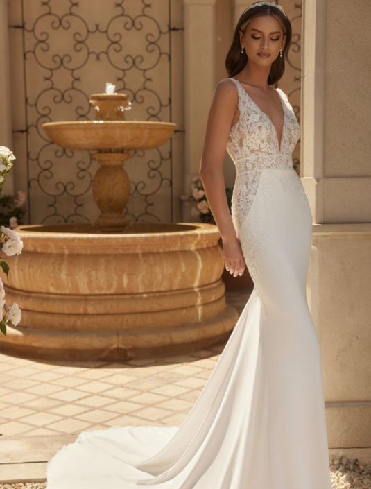 irvalda-brautkleider-wien-online-bestellen-limited-dress-citrine